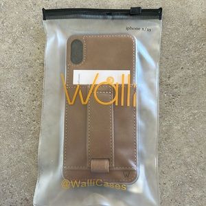 Walli ‘Camel’ Iphone case